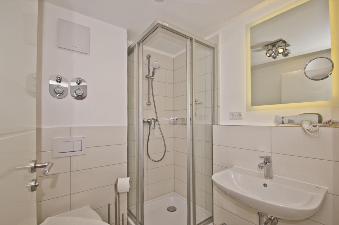 Moderne Ferienwohnung Mit Balkon, Meerblick - Ferienresidenz Zwei Boddenfewo 1-2 Lietzow Eksteriør bilde